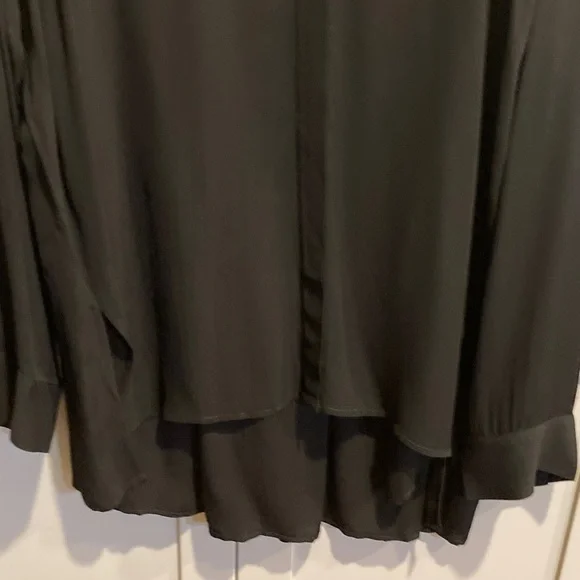 Reimagined Classic Blouse by Ruti - Picture 9 of 10